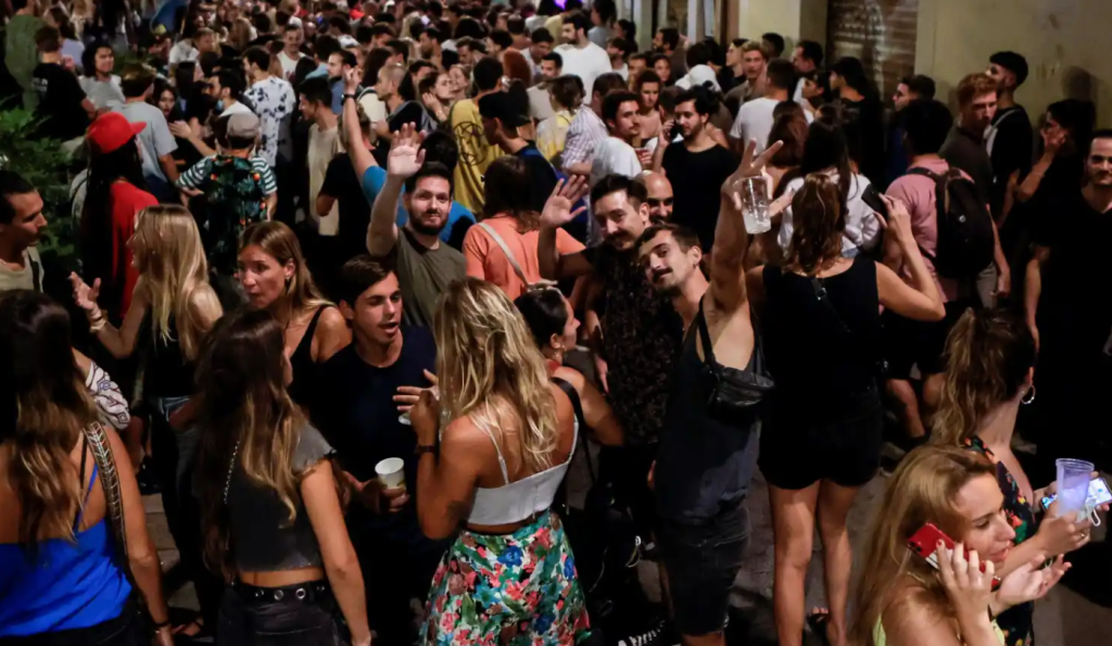 Is Barcelona Good For Nightlife